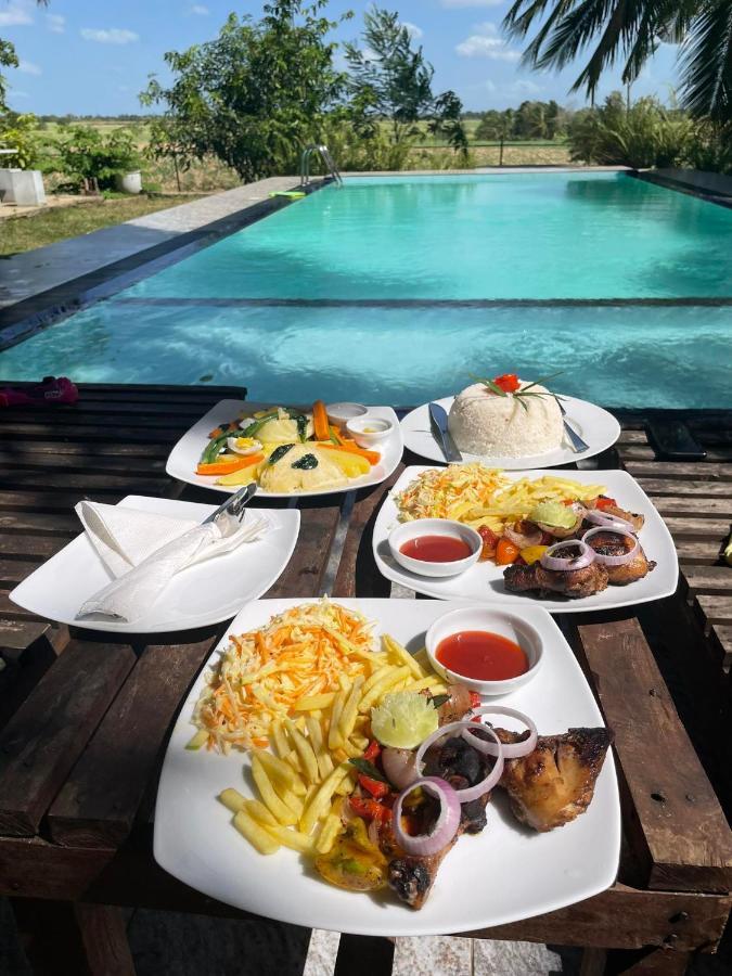 Walawa Reach Hotel Udawalawe Luaran gambar
